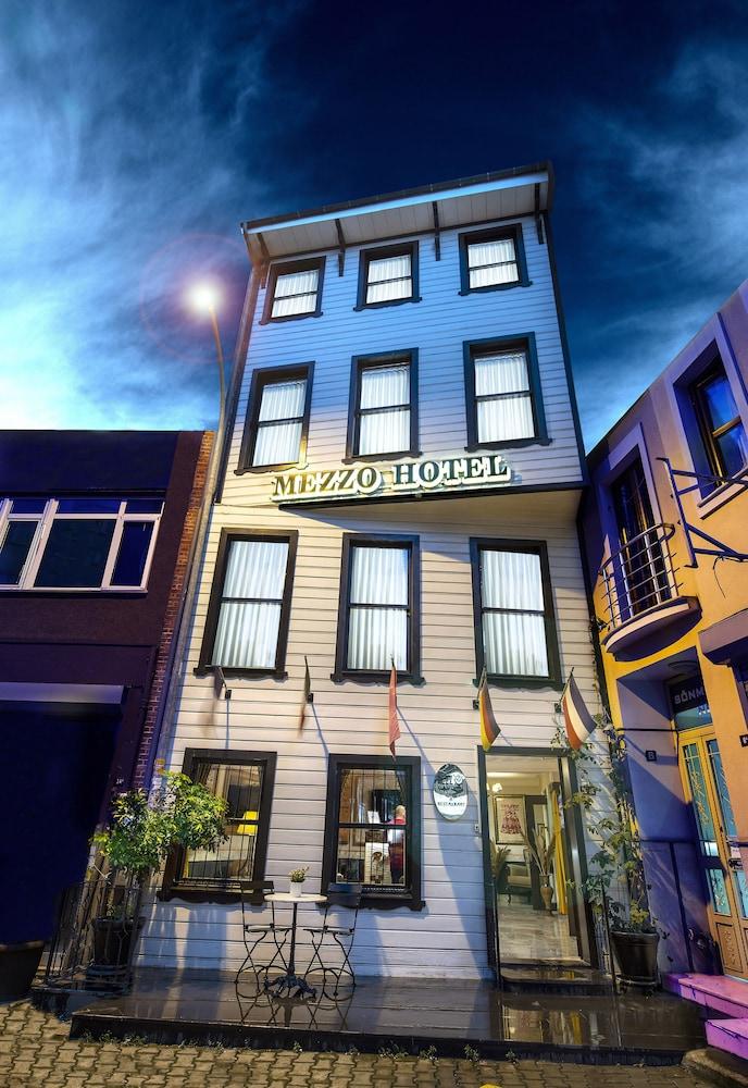 Mezzo Hotel Istanbul Exterior photo